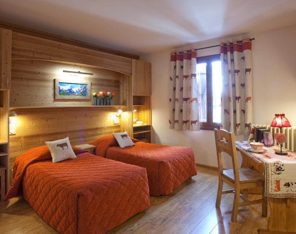 Grand Hotel De Valloire Et Du Galibier Room photo